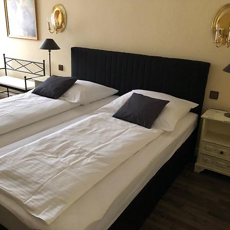 Schoekel'S Hotel Und Restaurant Elze Екстериор снимка